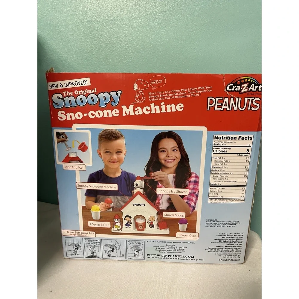 The Original Snoopy Sno-Cone Machine Flavored Snow Maker Peanuts 2015 See‎ Desc